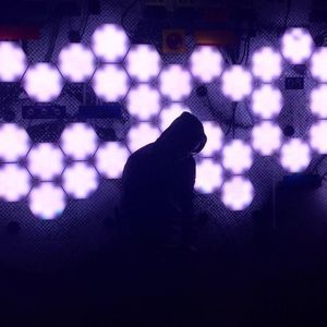 Meet your Posher, Thompson